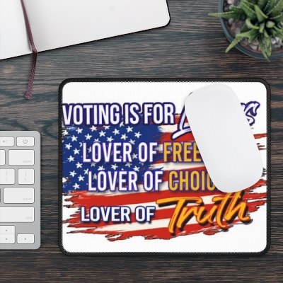 Lover Of Truth Mouse Pad