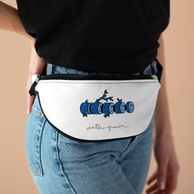 Fanny pack with winter log logo