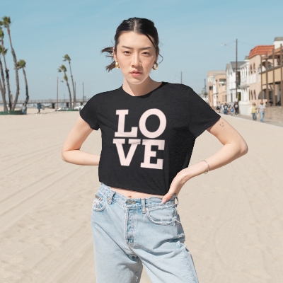 LUV is all there is - Women's Flowy Cropped Tee