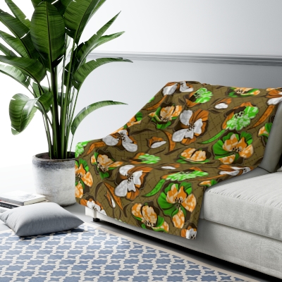 Unbelievably-soft Sherpa Fleece Blanket | Luxury Floral Collection