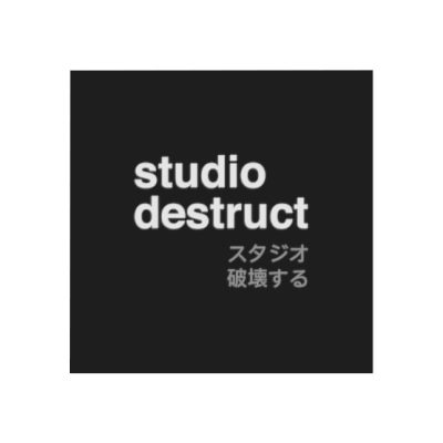 Studio Destruct White on Black Magnet