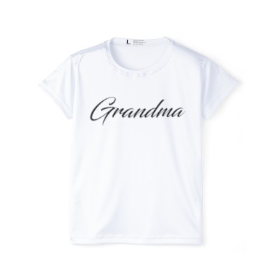 Grandmas Love Legacy T-Shirt - Heartfelt Mothers Day Tribute, White Tee with Loving Quote